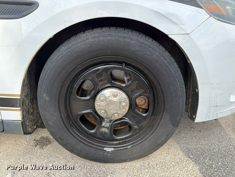 image for item FU5030 2015 Ford Taurus Police Interceptor 