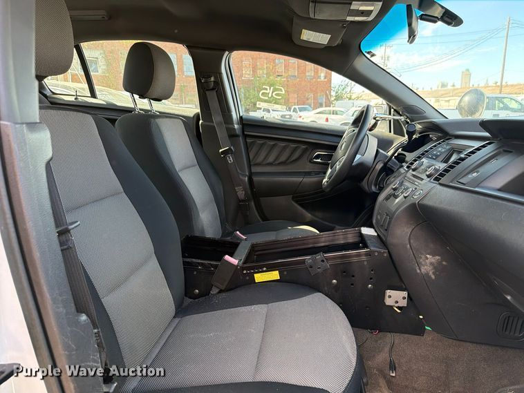 image for item FU5031 2014 Ford Taurus Police Interceptor 