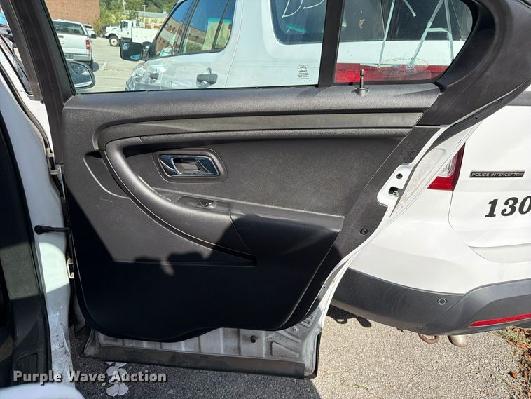 image for item FU5031 2014 Ford Taurus Police Interceptor 
