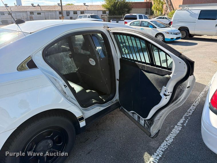 image for item FU5033 2018 Ford Taurus Police Interceptor 