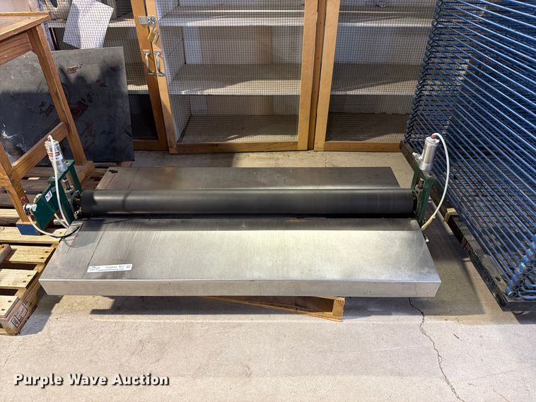 image for item FU5034 Desert Laminator Sidewinder laminator