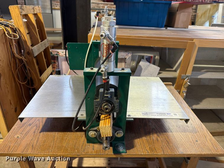 image for item FU5035 Desert Laminator Sidewinder laminator