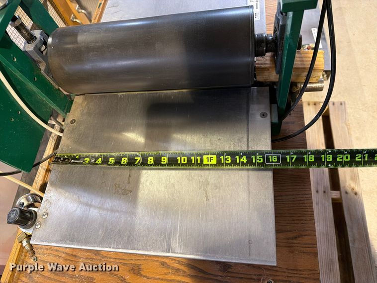 image for item FU5035 Desert Laminator Sidewinder laminator