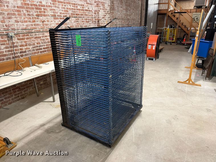 image for item FU5036 (2) screening drying racks