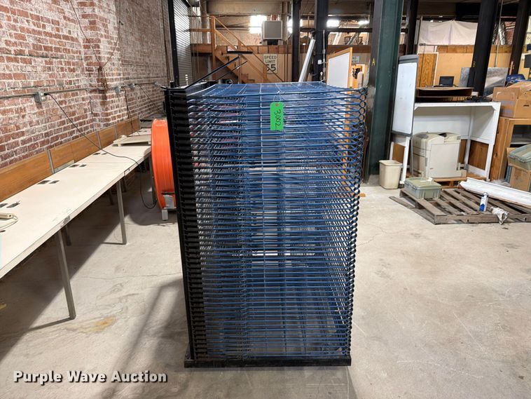 image for item FU5036 (2) screening drying racks