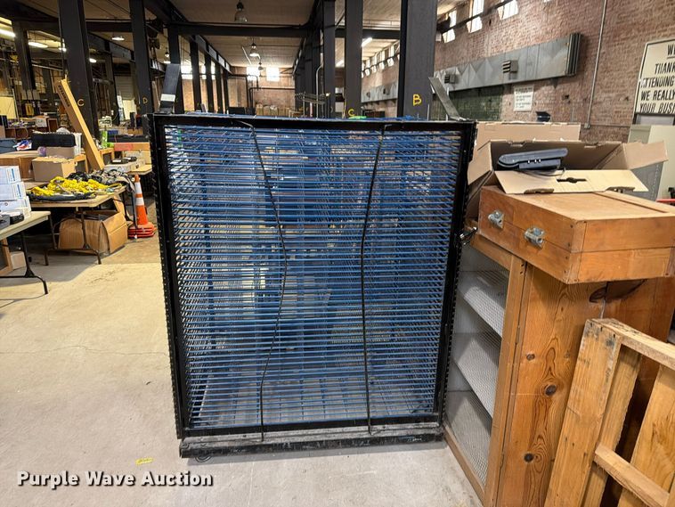 image for item FU5036 (2) screening drying racks