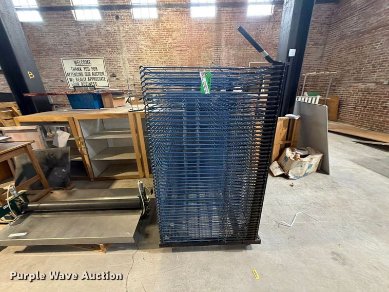 image for item FU5036 (2) screening drying racks