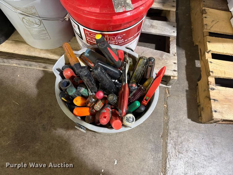image for item FU5043 Tools
