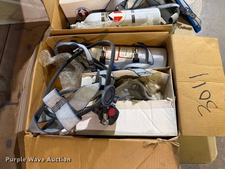 image for item FU5045 Survivair emergency breathing apparatus