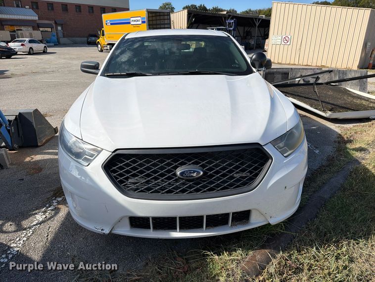 image for item FU5053 2018 Ford Taurus Police Interceptor 