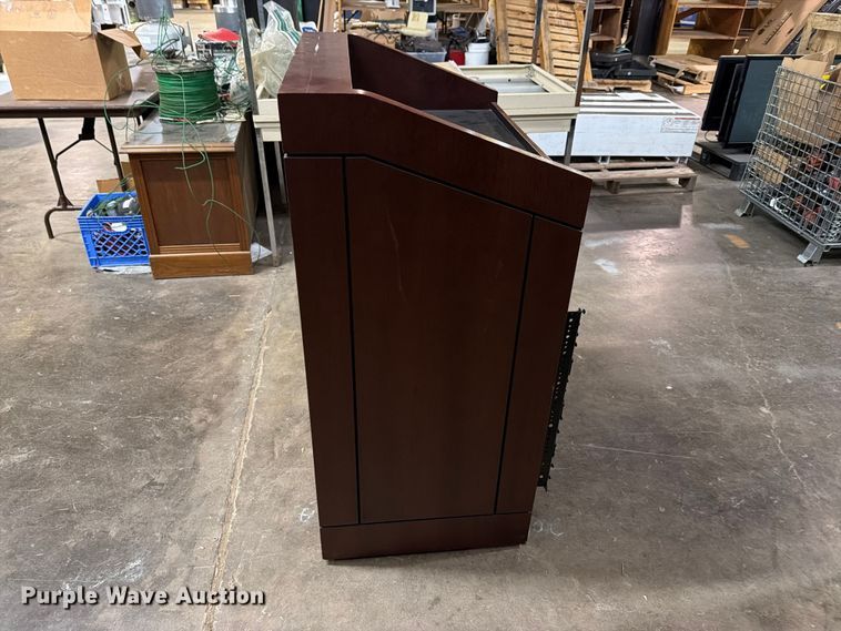 image for item FU5056 Podium