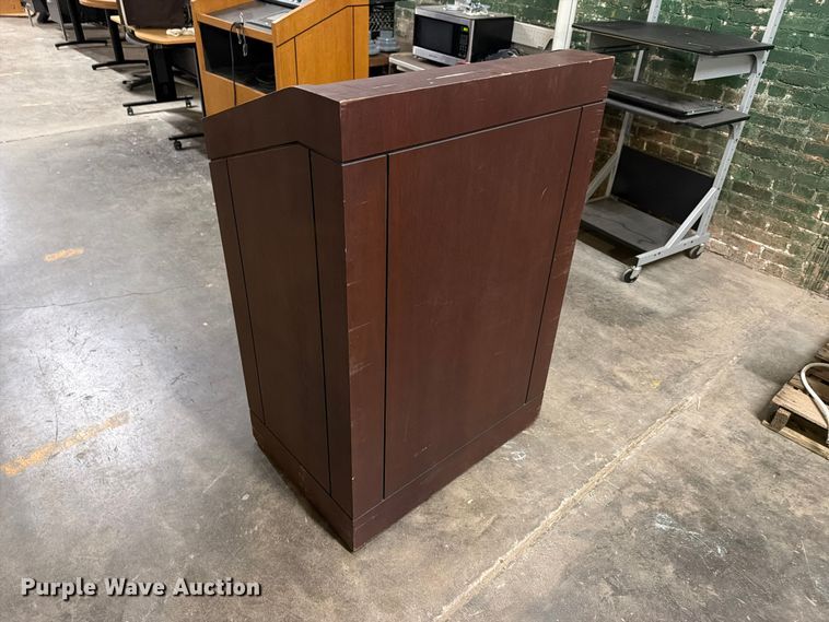 image for item FU5056 Podium