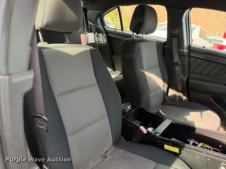 image for item FU5060 2014 Ford Taurus Police Interceptor 
