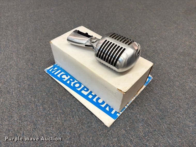 image for item FU5062 Shure 55SH Series II dynamic microphone
