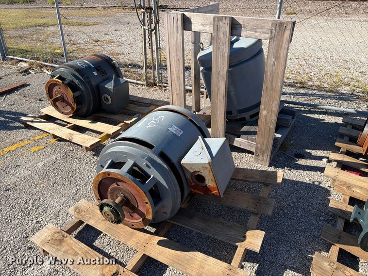image for item FU5064 (2) Marathon XK 444TTDS4047AN-R26 lift station pumps