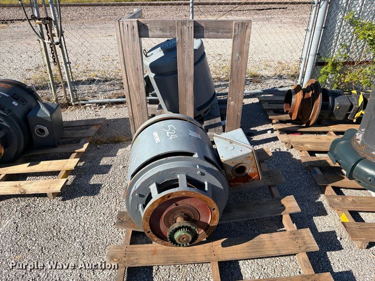 image for item FU5064 (2) Marathon XK 444TTDS4047AN-R26 lift station pumps