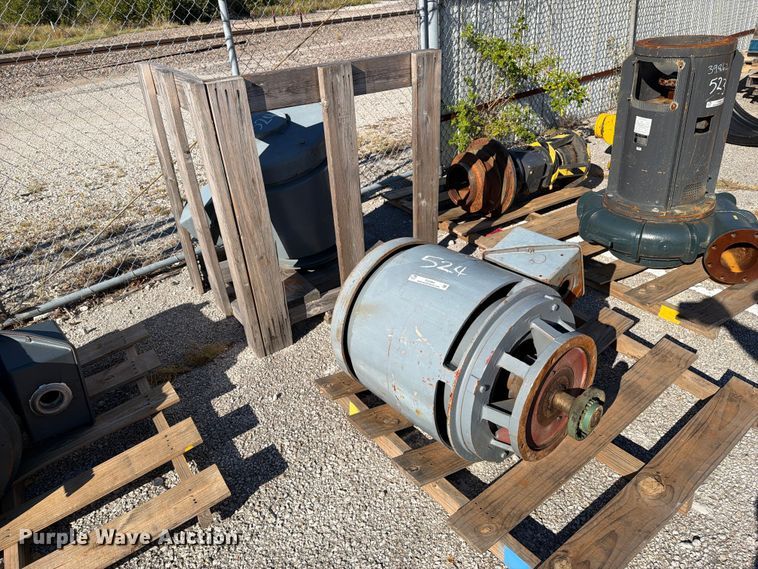 image for item FU5064 (2) Marathon XK 444TTDS4047AN-R26 lift station pumps