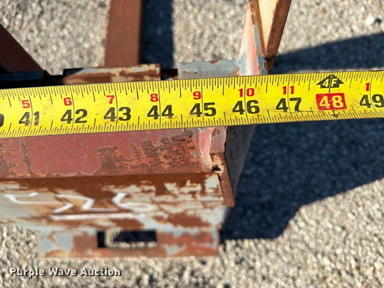 image for item FU5066 New Holland forks