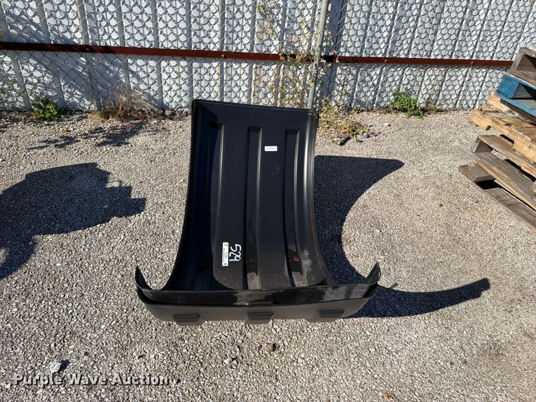 image for item FU5069 (2) fenders