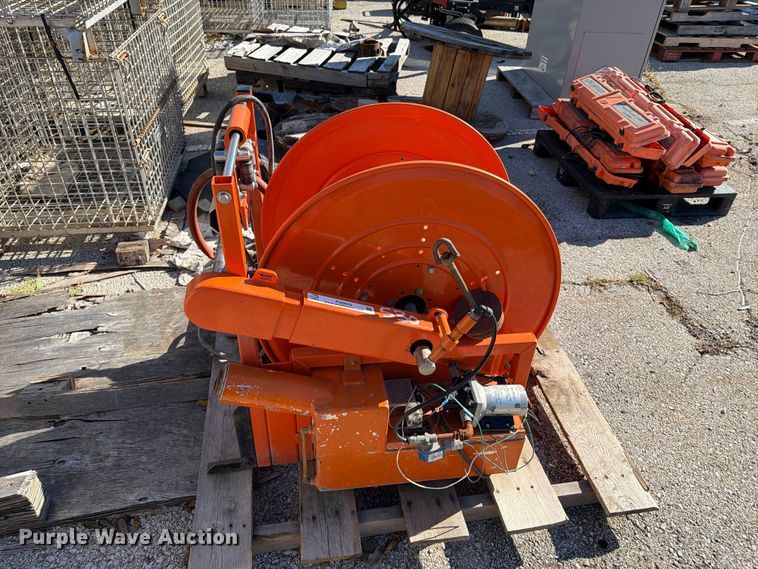 image for item FU5070 Reelcraft Nordic Series hose reel