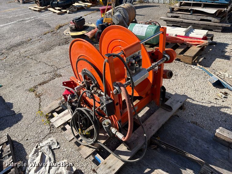 image for item FU5070 Reelcraft Nordic Series hose reel