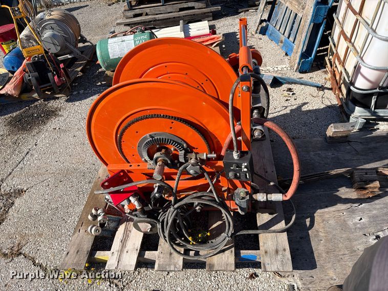 image for item FU5070 Reelcraft Nordic Series hose reel