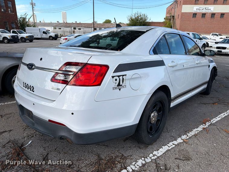 image for item FU5076 2015 Ford Taurus Police Interceptor 