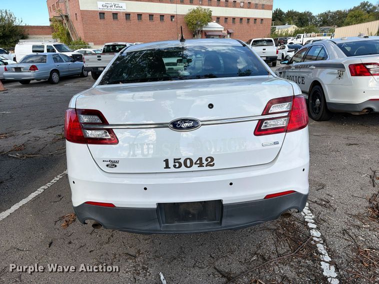 image for item FU5076 2015 Ford Taurus Police Interceptor 