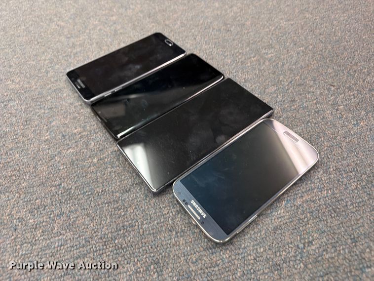 image for item FU5079 (4) Samsung cellphones