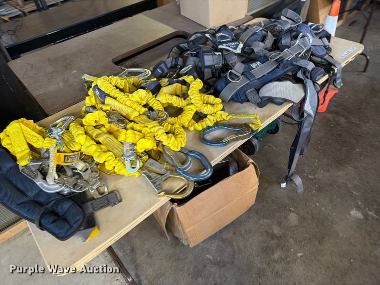 image for item FU5083 Safety harnesses