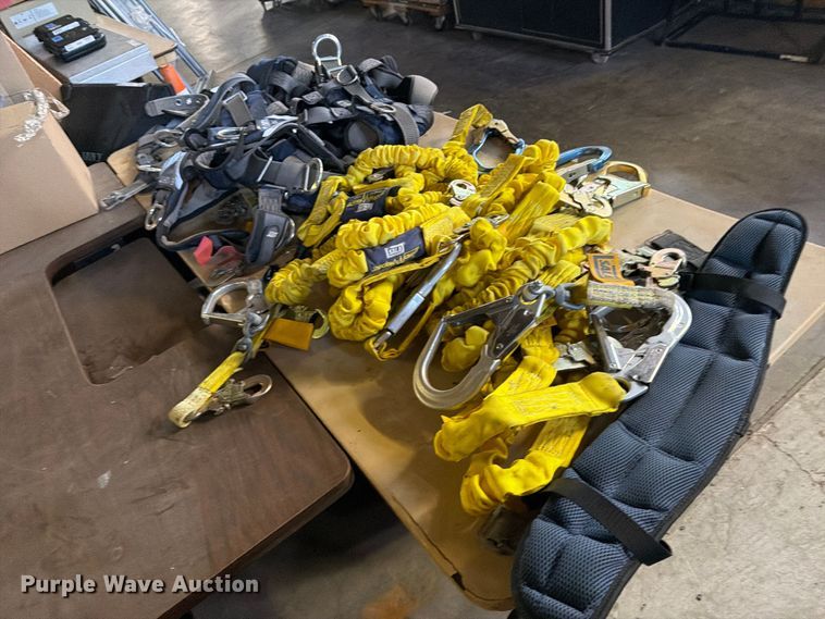 image for item FU5083 Safety harnesses