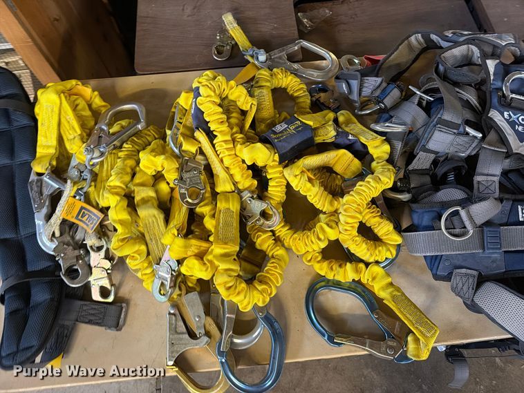 image for item FU5083 Safety harnesses