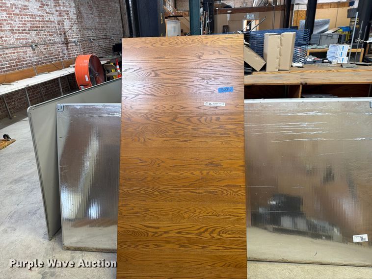 image for item FU5084 (2) tables