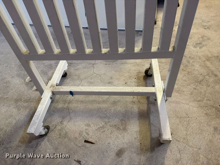 image for item FU5086 Rolling rack 
