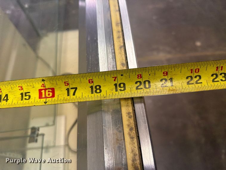 image for item FU5088 Glass display case