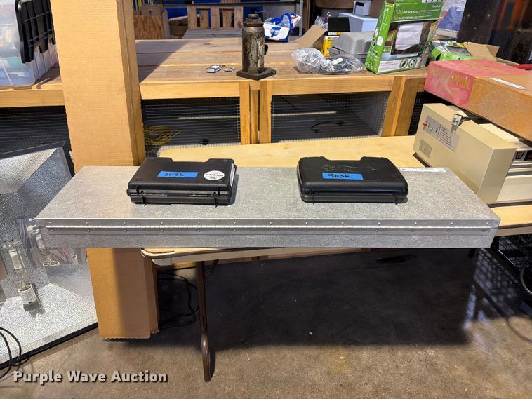 image for item FU5091 Gun cases