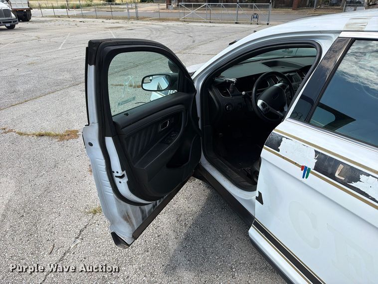 image for item FU5093 2015 Ford Taurus Police Interceptor 