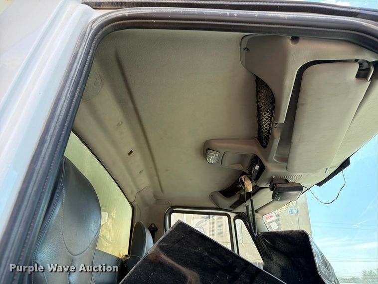 image for item FU5094 2011 International WorkStar 7400 dump truck