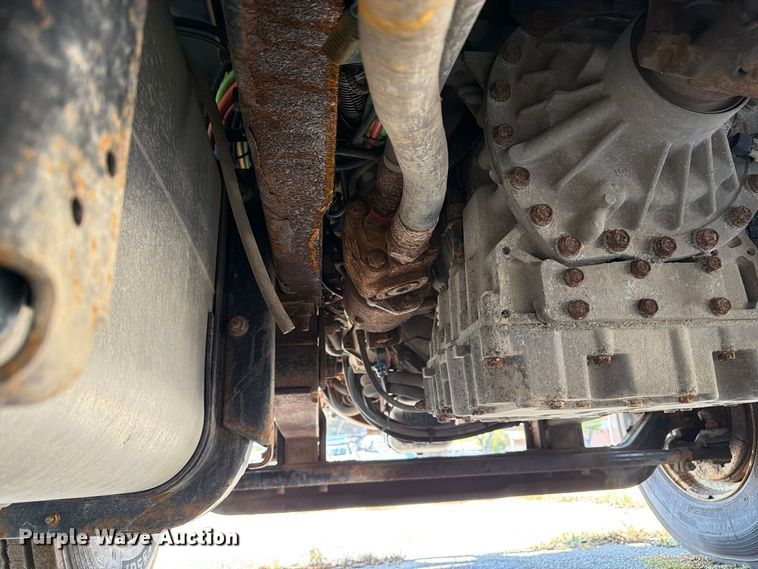 image for item FU5094 2011 International WorkStar 7400 dump truck