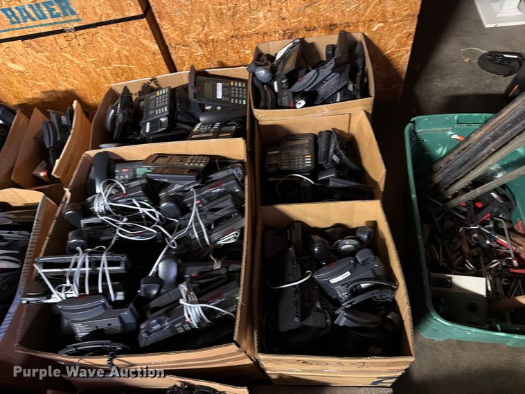 image for item FU5098 (4) pallets of Avaya phones