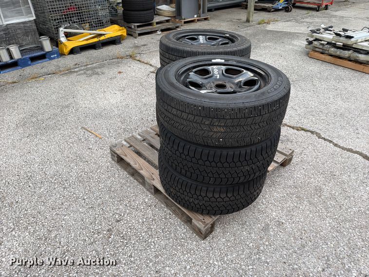 image for item FU5099 (6) 245/55R18 Goodyear Eagle tires and wheels