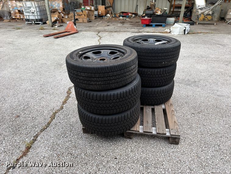 image for item FU5099 (6) 245/55R18 Goodyear Eagle tires and wheels