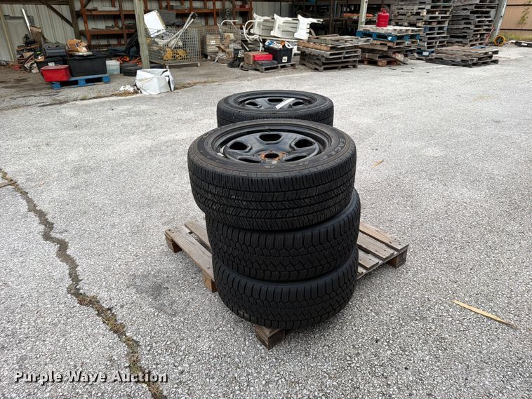 image for item FU5099 (6) 245/55R18 Goodyear Eagle tires and wheels