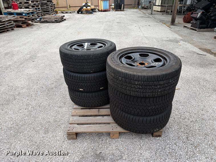 image for item FU5099 (6) 245/55R18 Goodyear Eagle tires and wheels