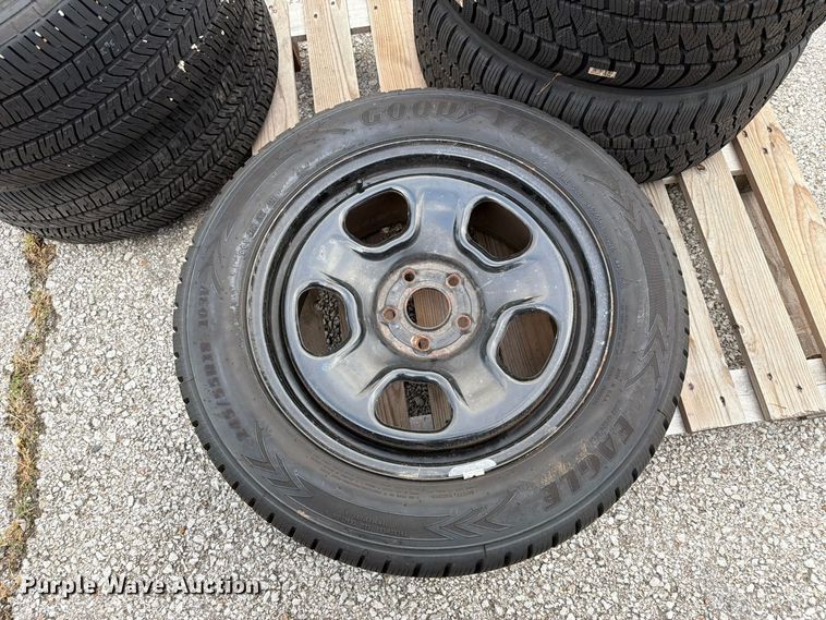 image for item FU5099 (6) 245/55R18 Goodyear Eagle tires and wheels