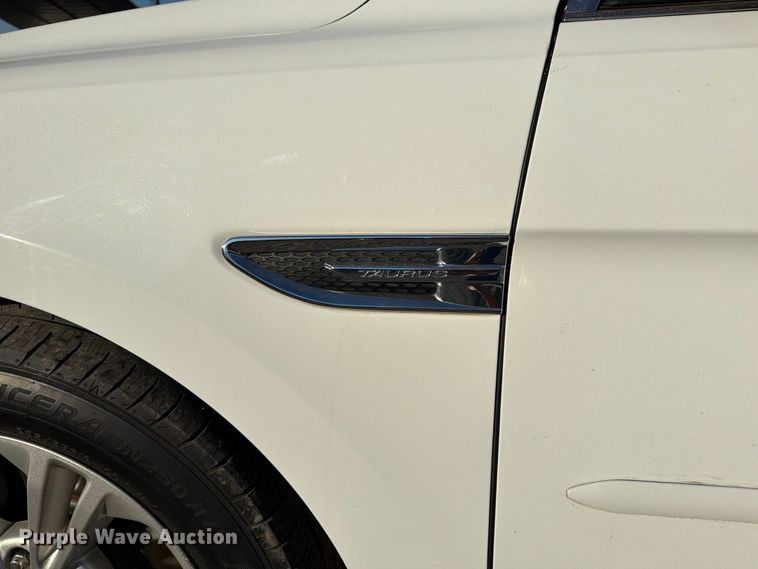 image for item FU6015 2015 Ford Taurus 