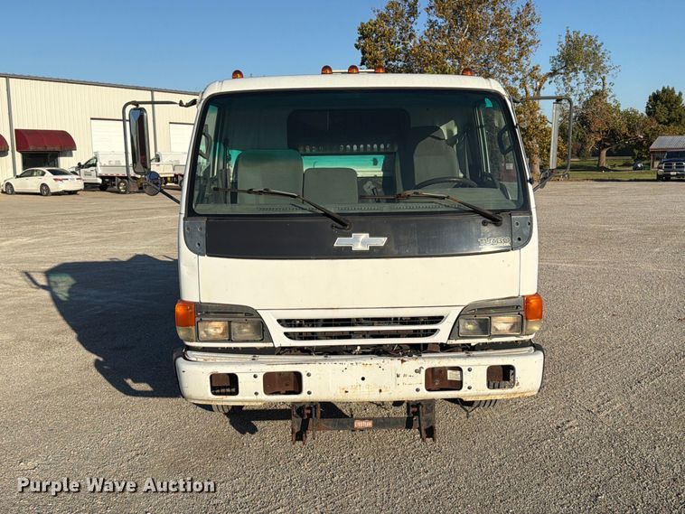 image for item FU8502 1999 Chevrolet W4 dump truck