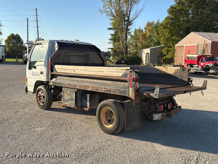 image for item FU8502 1999 Chevrolet W4 dump truck