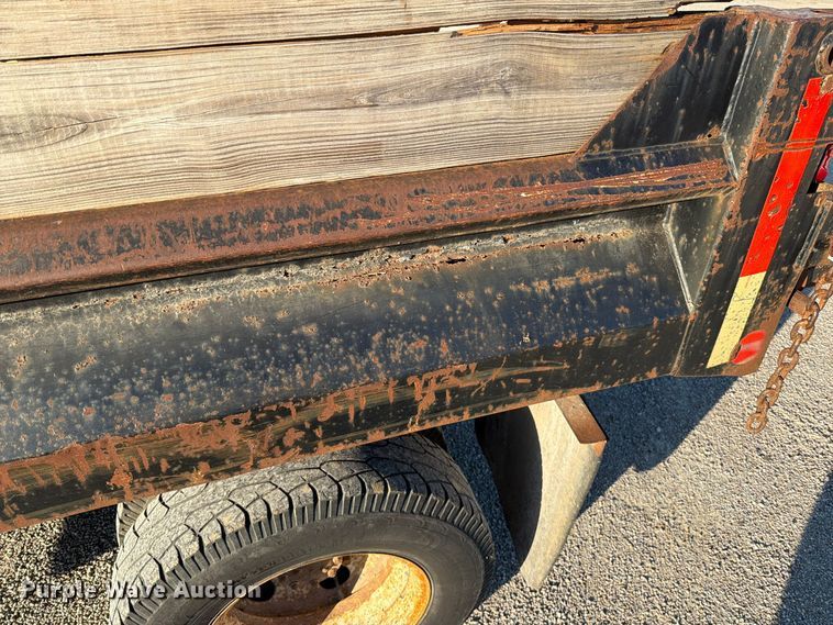 image for item FU8502 1999 Chevrolet W4 dump truck