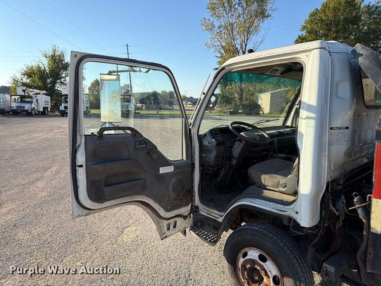 image for item FU8502 1999 Chevrolet W4 dump truck